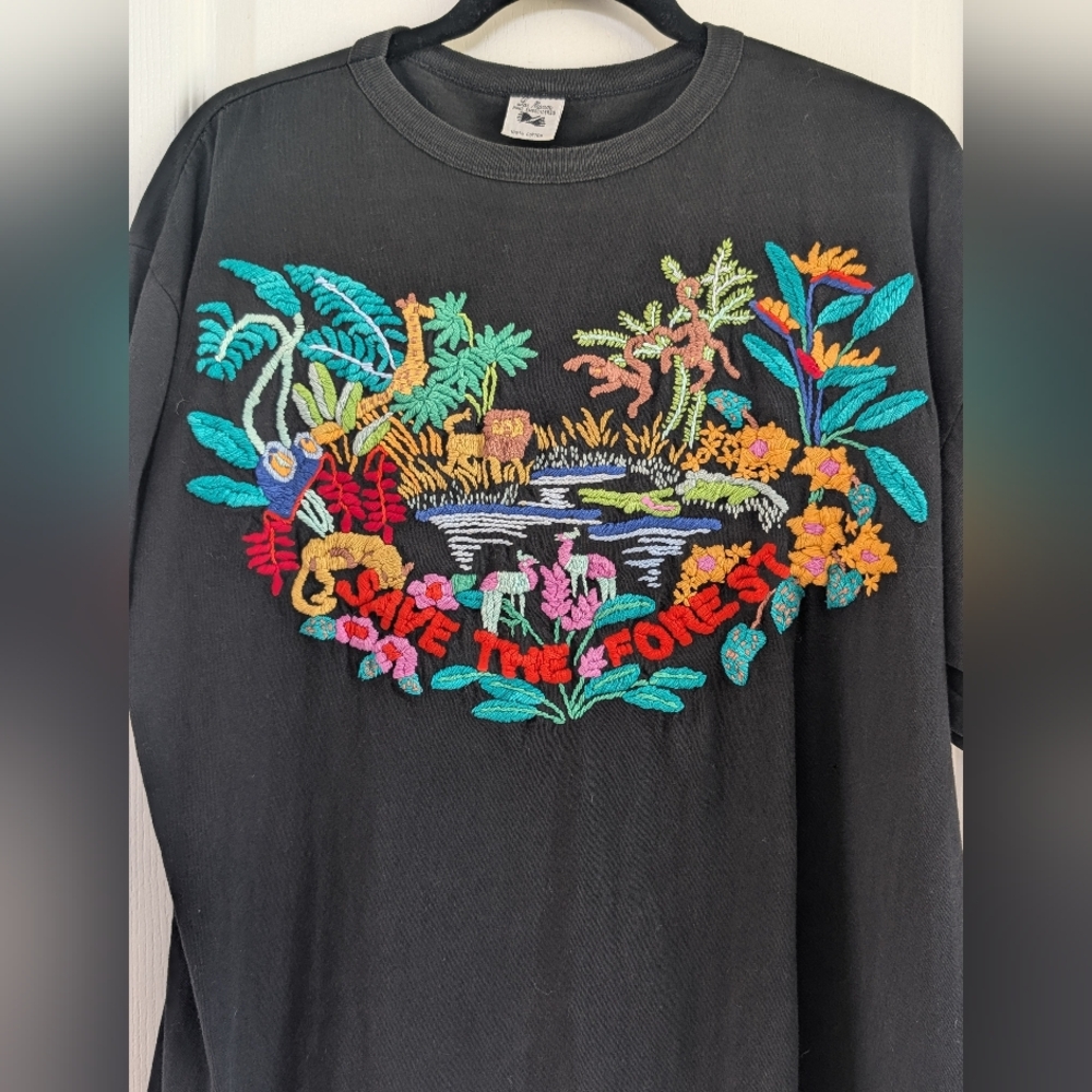 Vintage Hand Embroidered Save the Forest Tee Tshirt - Picture 4 of 8